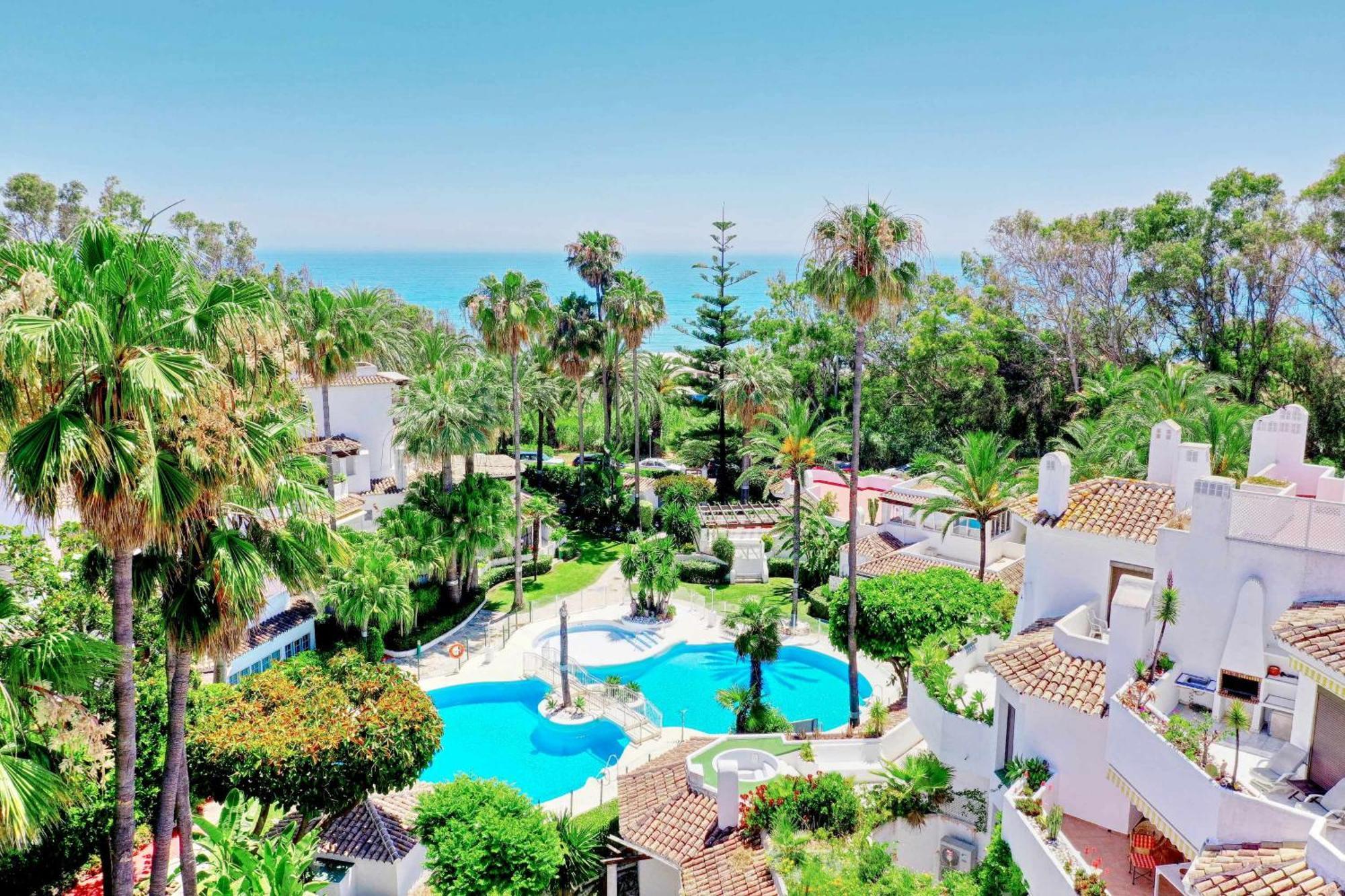 1104 First Line Beach Apartment Golden Beach Pool Marbella Ngoại thất bức ảnh