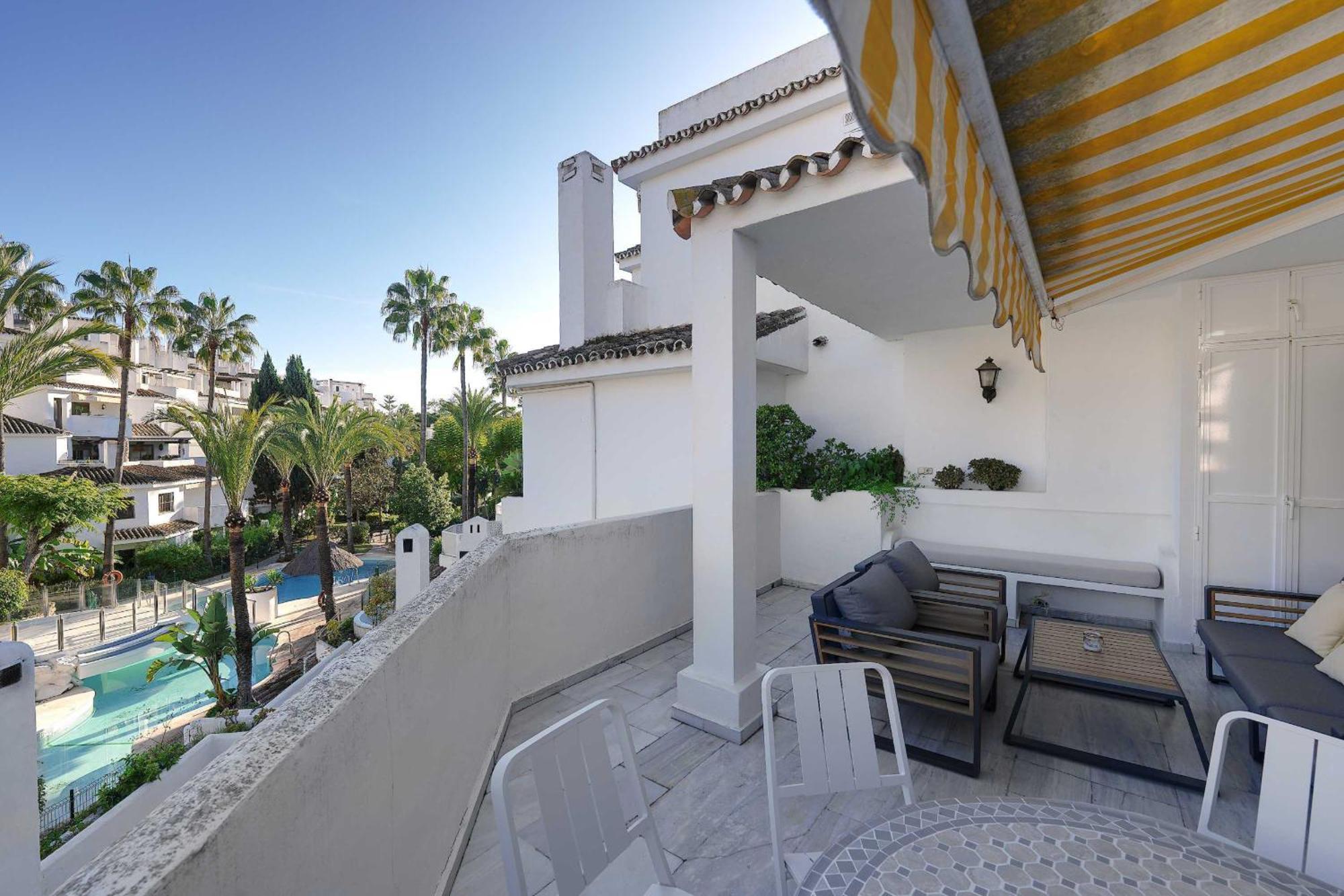 1104 First Line Beach Apartment Golden Beach Pool Marbella Ngoại thất bức ảnh
