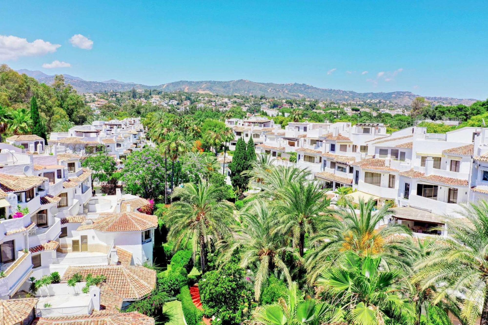 1104 First Line Beach Apartment Golden Beach Pool Marbella Ngoại thất bức ảnh